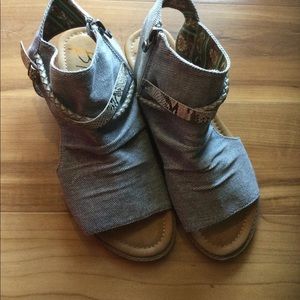 Blowfish Malibu Grey Canvas Sandals